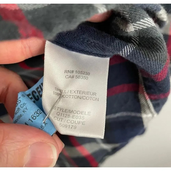 Equipment Signature Plaid Blouse in Peacoat Multi Button Down - Picture 4 of 6